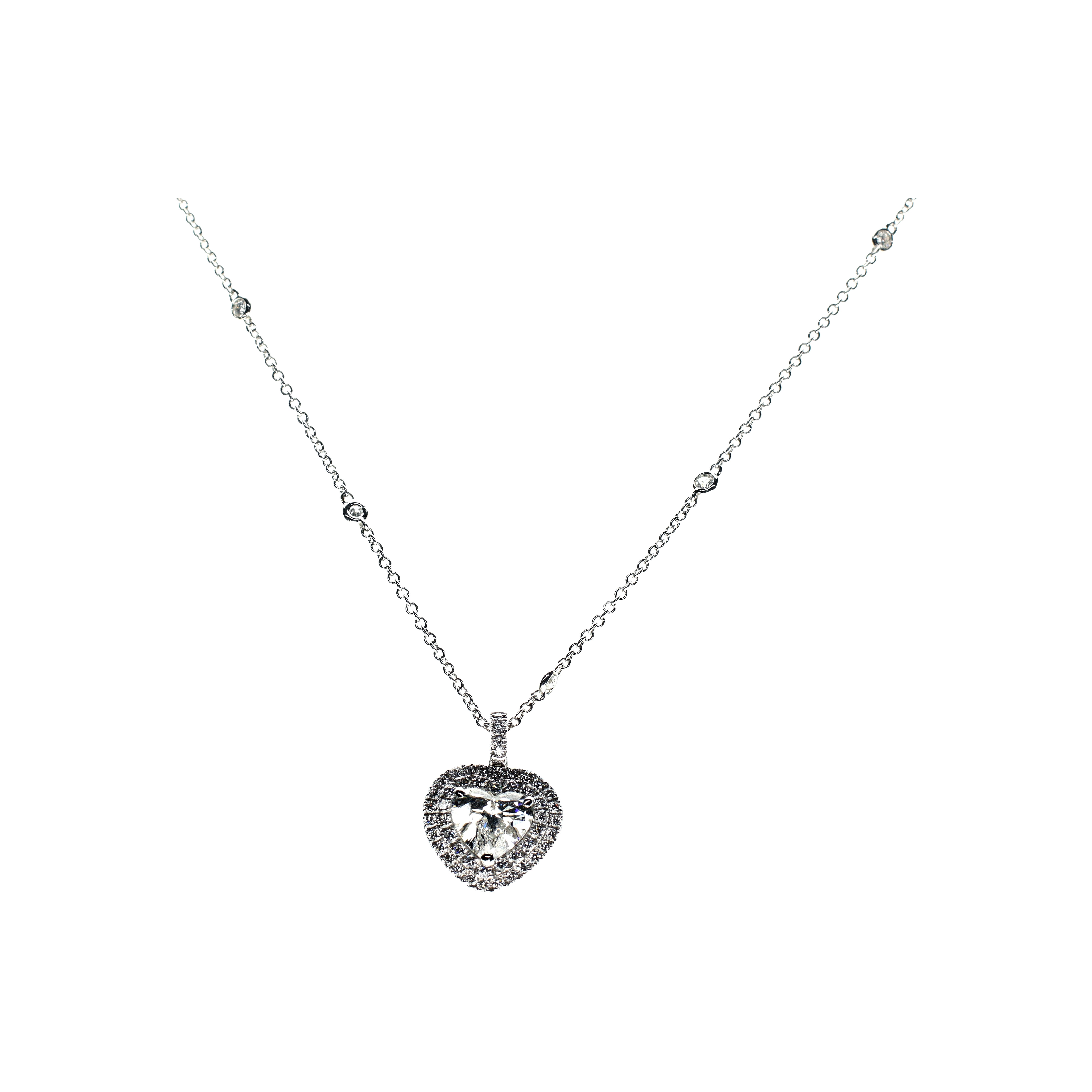 COLLANA GIROCOLLO IN ORO BIANCO CON DIAMANTE CUORE E DIAMANTI BIANCHI (CERT. ORIG.) - 23160500