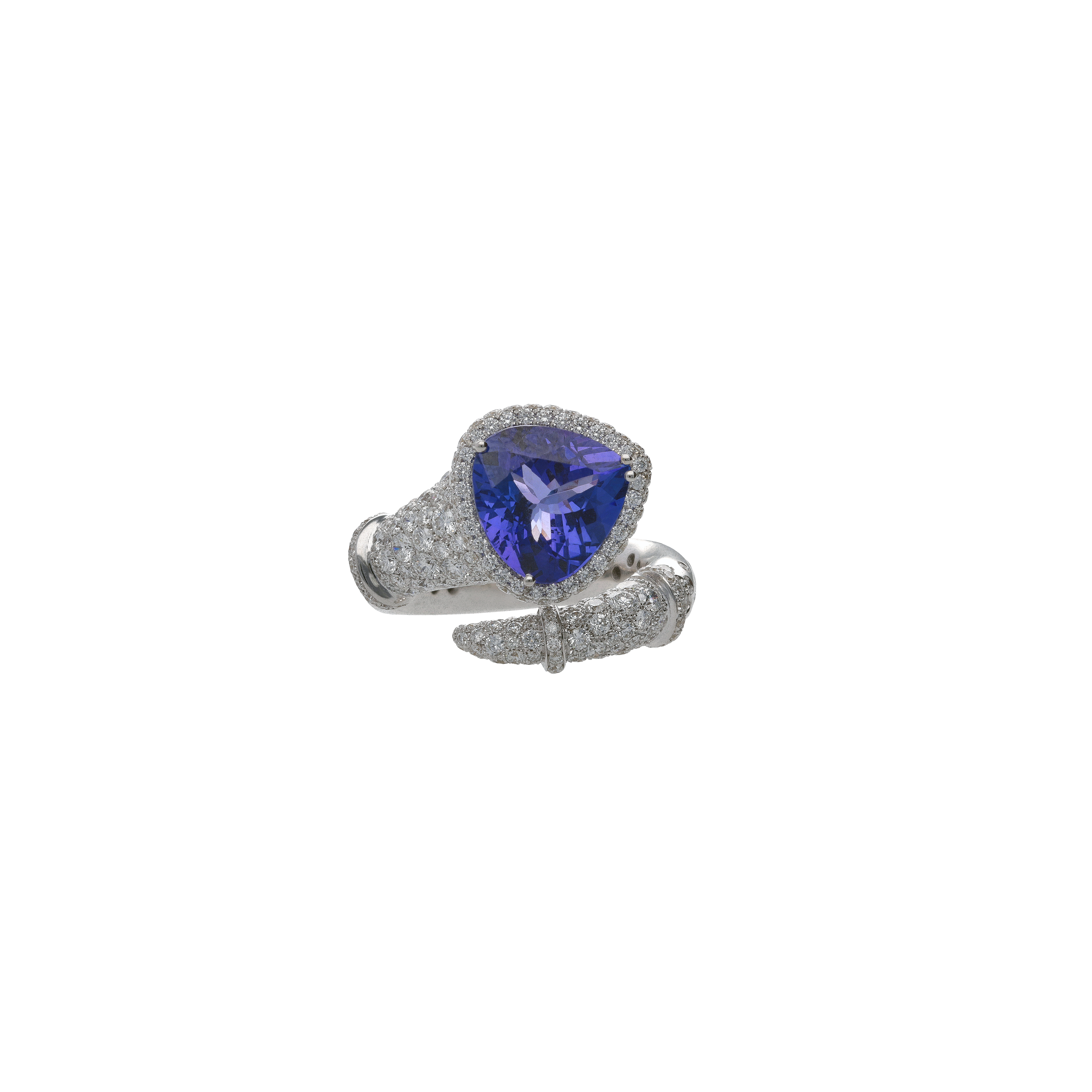 ANELLO IN ORO BIANCO CON TANZANITE CUORE E PAVE' DI DIAMANTI - PU4800A