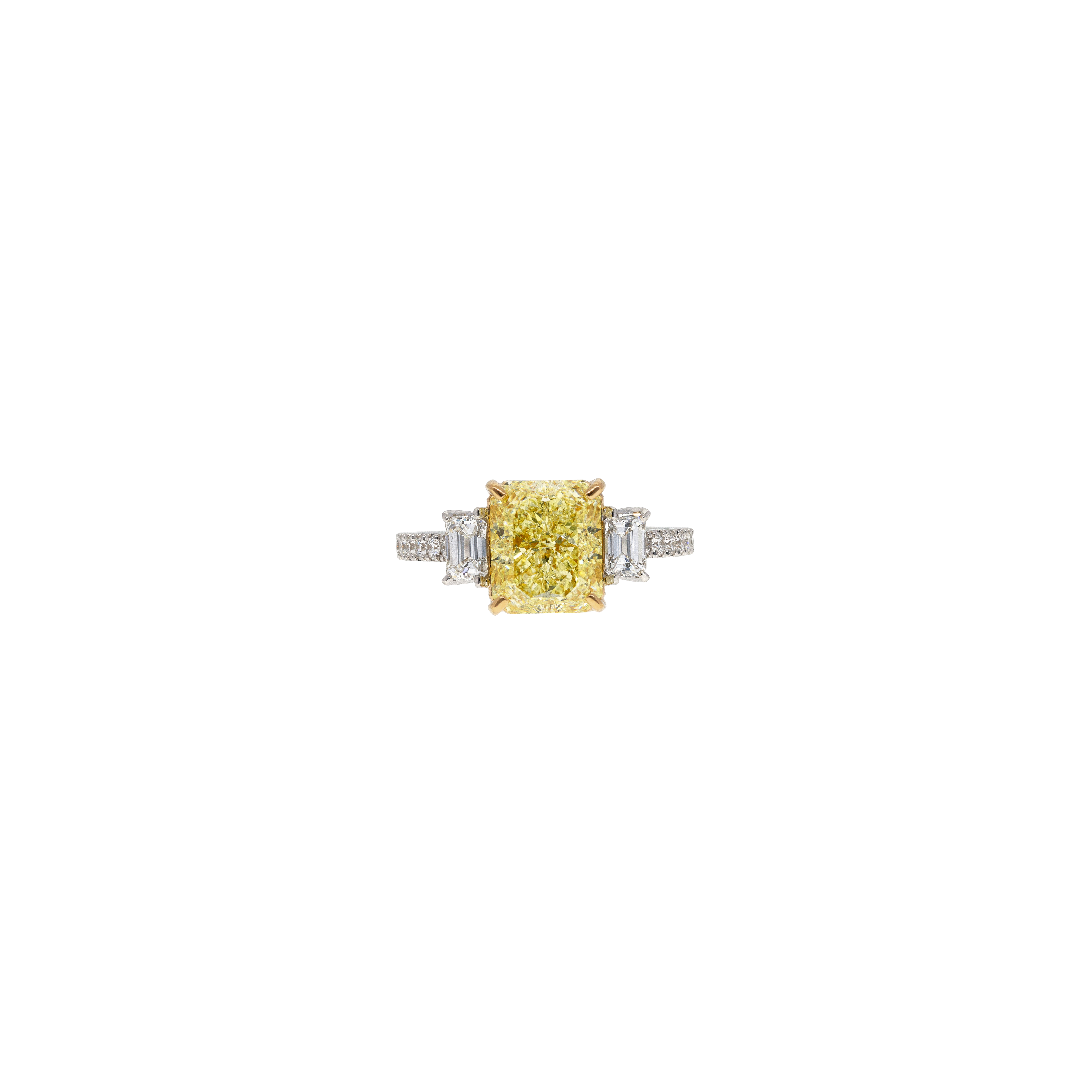 ANELLO SOLITARIO IN ORO BIANCO CON DIAMANTE  FANCY LIGHT YELLOW E DIAMANTI BIANCHI - 000-5053NS