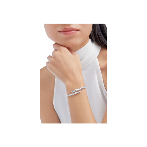 Accedi alla scheda di Bulgari BRACCIALE SERPENTI VIPER IN ORO BIANCO CON DEMI-PAV&Eacute; DI DIAMANTI - BR859759