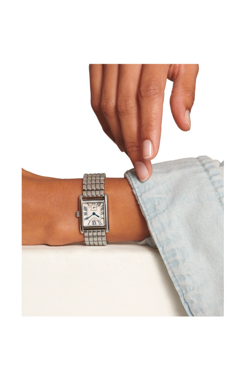 Accedi al prodotto correlato Longines LONGINES MINI DOLCE VITA 21,5 X 29 MM - L5.200.4.71.6