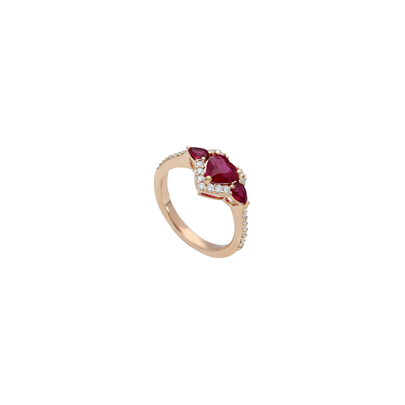 Bartorelli Italian Jewels | ANELLO IN ORO ROSA CON RUBINO CENTRALE CUORE, RUBINI LATERALI E DIAMANTI - 261477 (1)