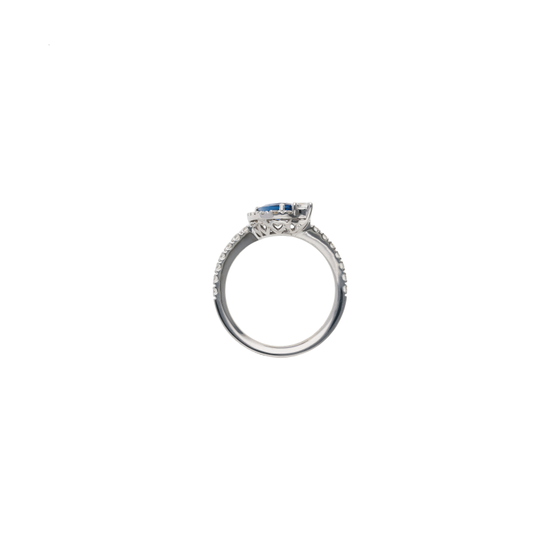 Bartorelli Italian Jewels | ANELLO IN ORO BIANCO CON ZAFFIRO BLU CENTRALE E CONTORNO DI DIAMANTI - 372-3879 (3)