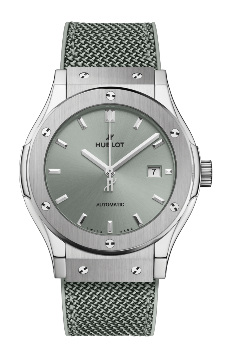Hublot | CLASSIC FUSION TITANIUM SAGE GREEN 42 MM - 542.NX.891G.NR (1)