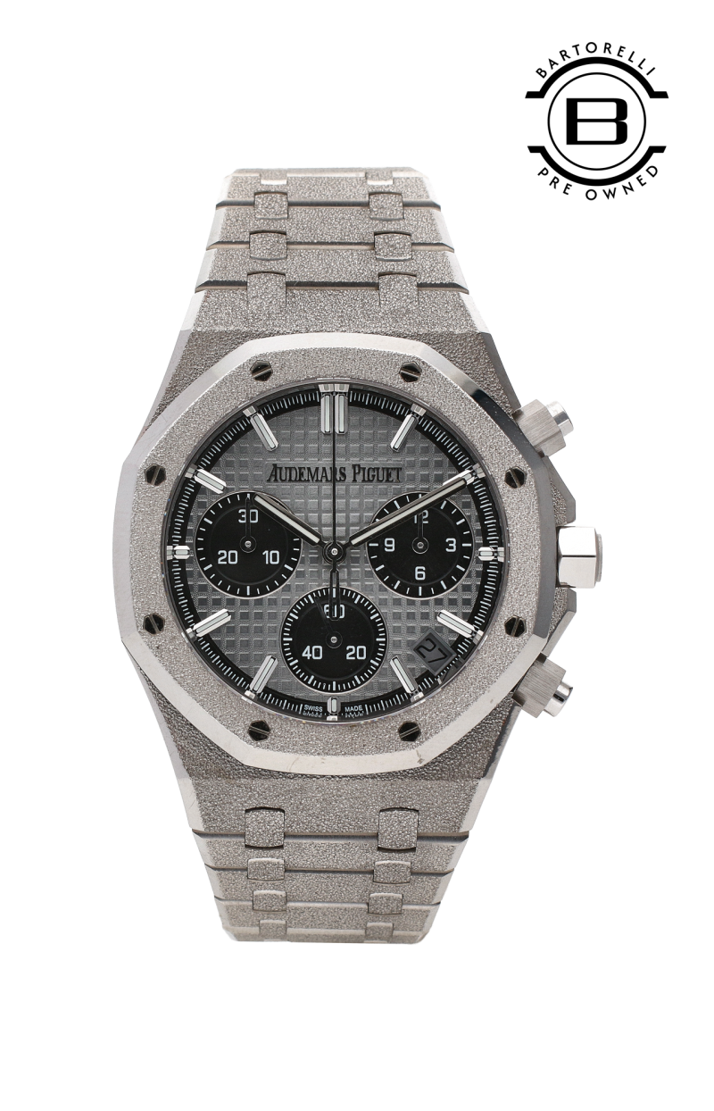 Audemars Piguet | AUDEMARS PIGUET ROYAL OAK SELFWINDING CHRONOGRAPH - U-26240BC.GG.1324BC.01 (1)